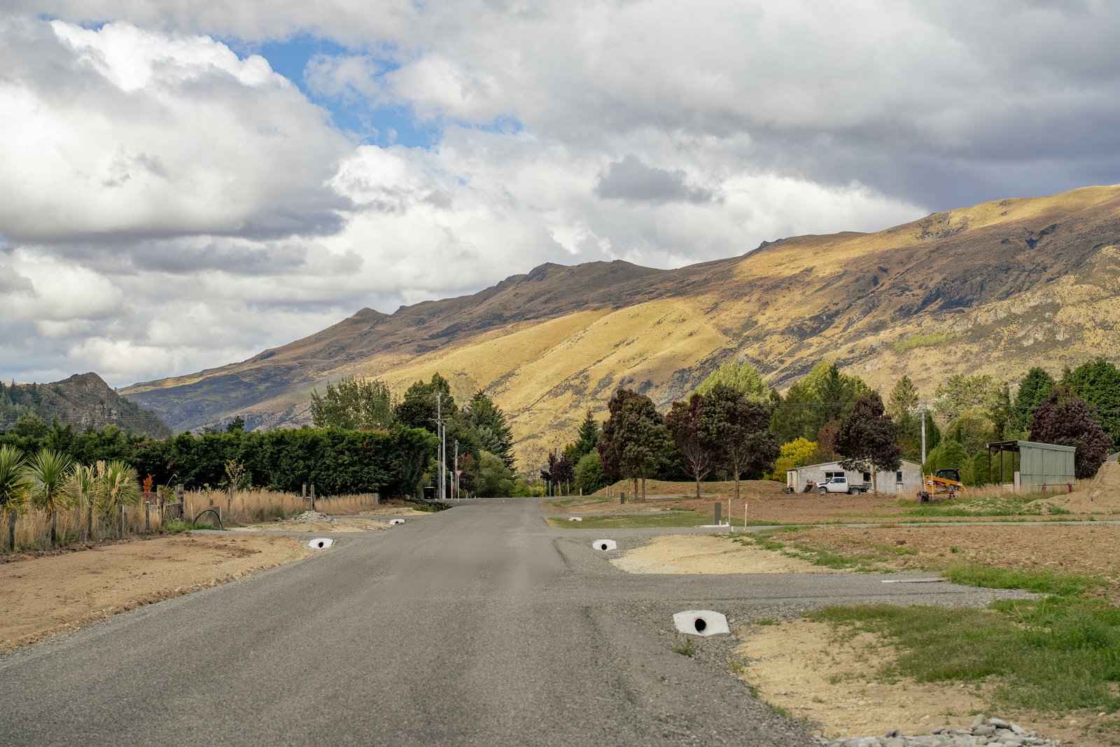 4 007_Open2view_ID605654-14_Paddys_Ally_Road