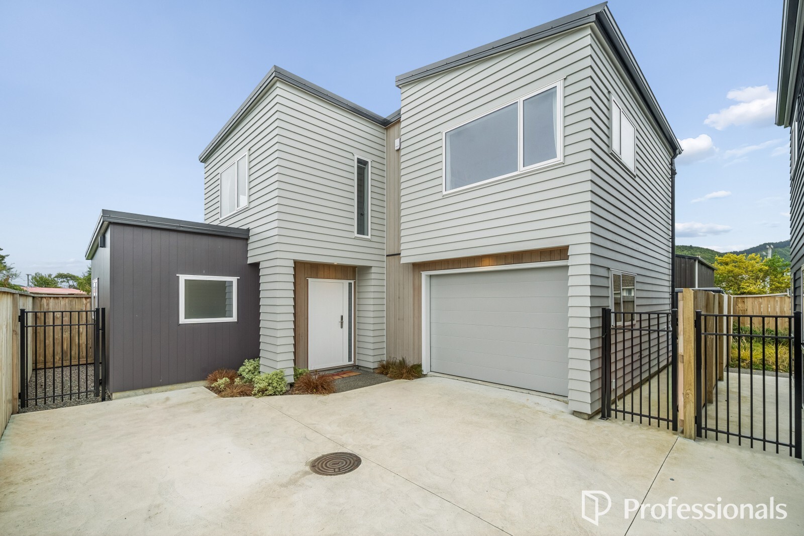 4D Carroll Grove