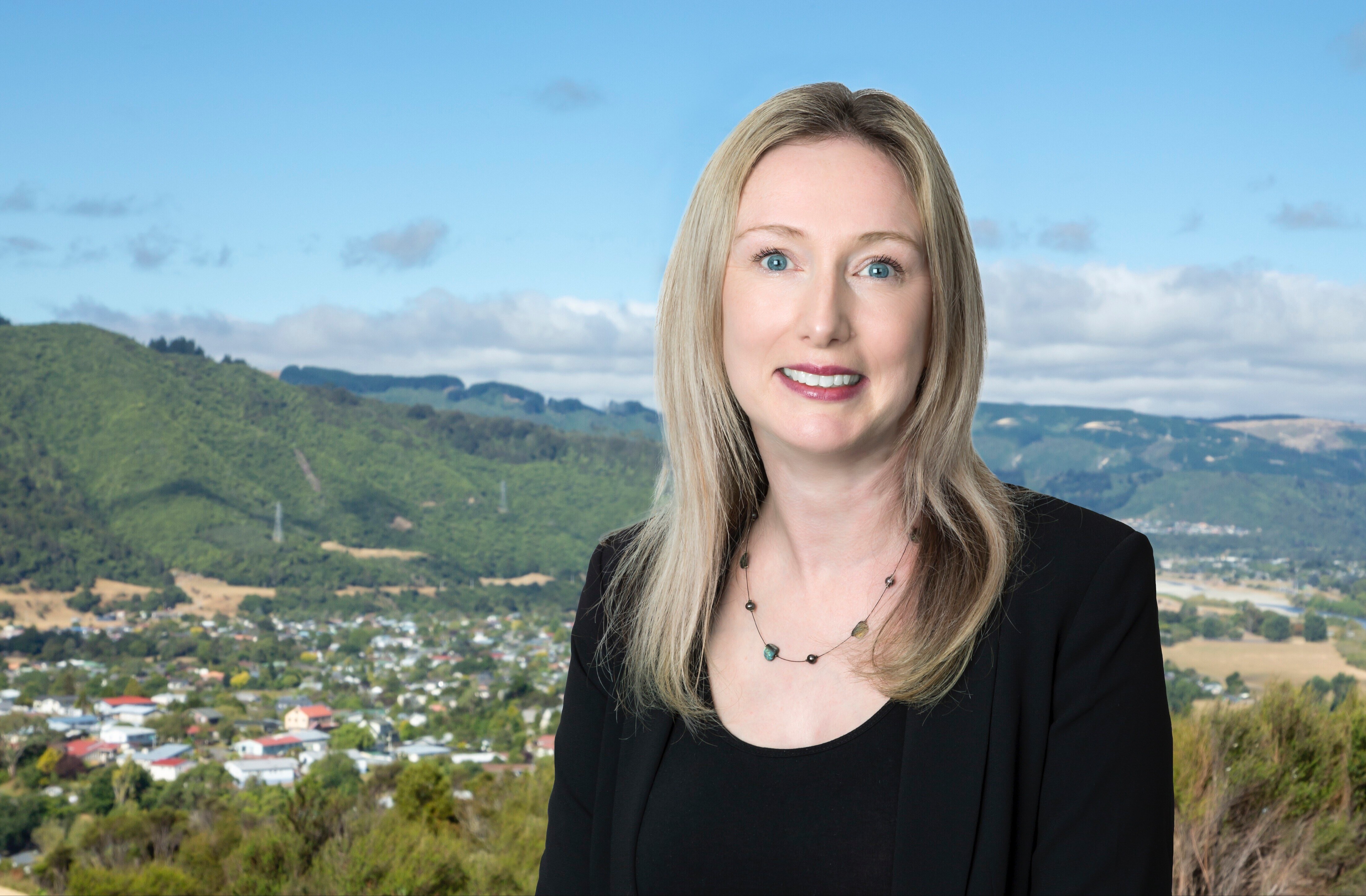 Natalie 4762 Website head shot-1