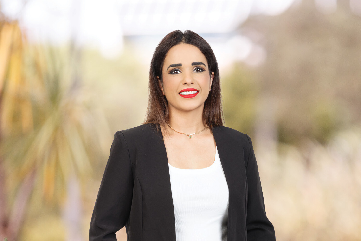 Penny_Babbar_CTA_UniqueRealty_Professionals_Agent_-1
