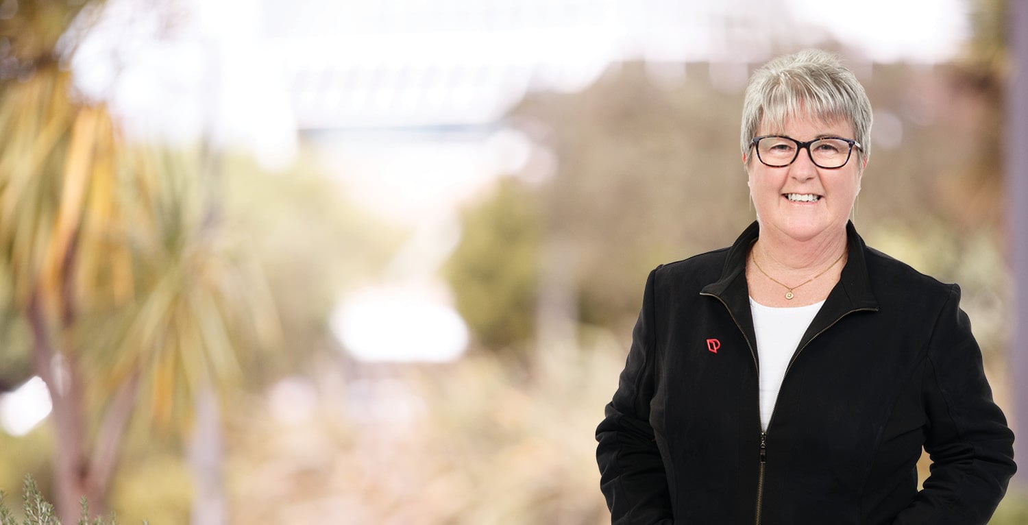 Sonya-Persson-HERO_UniqueRealty_Professionals_Agent_